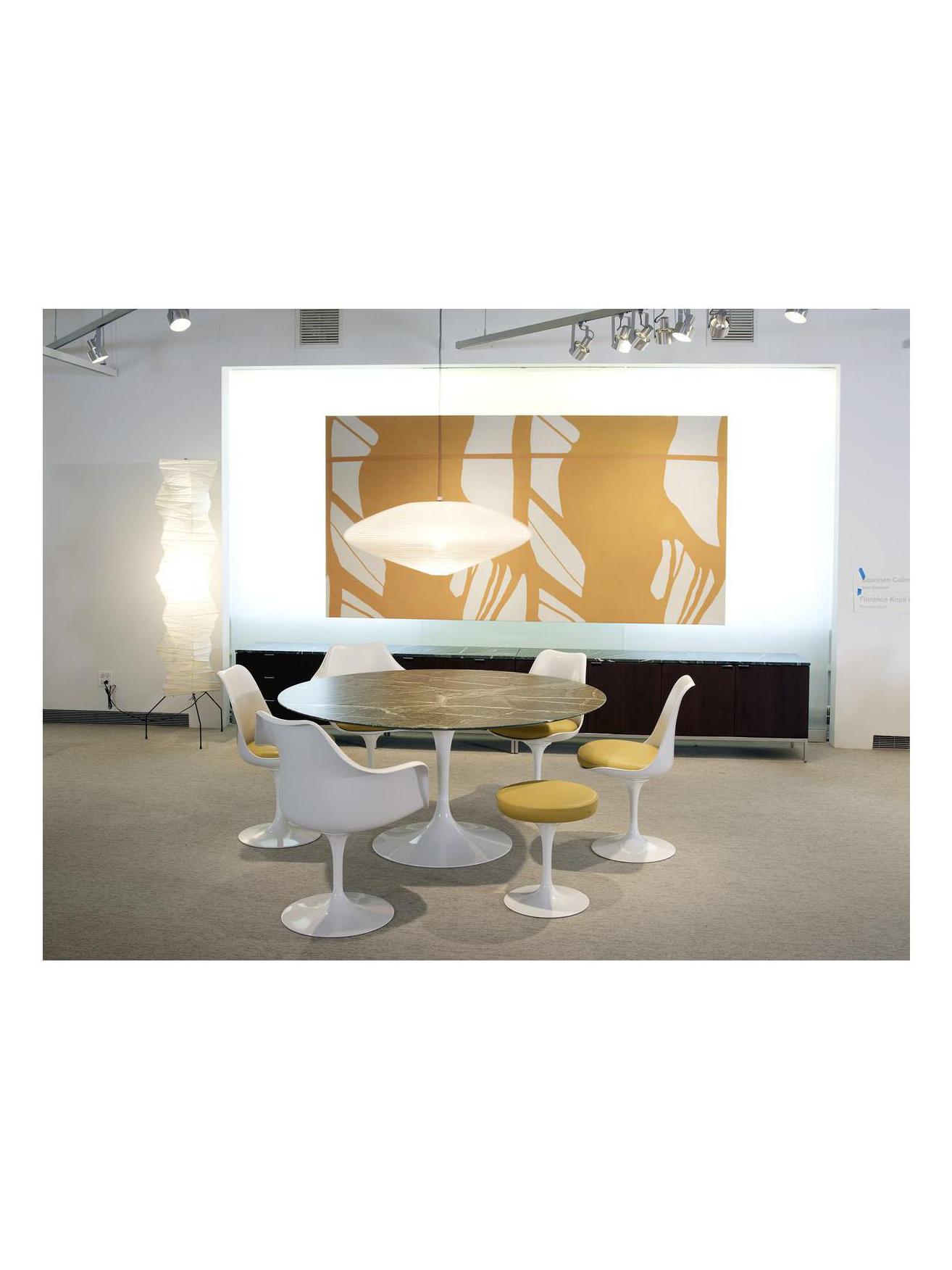 https://objectstorage.ap-seoul-1.oraclecloud.com/n/cnk6gaix2gpw/b/loqoqo-conv/o/knoll-international/saarinen-round-dining-table/719774e2-d28b-4253-b44f-2b307d3eda5e.jpg