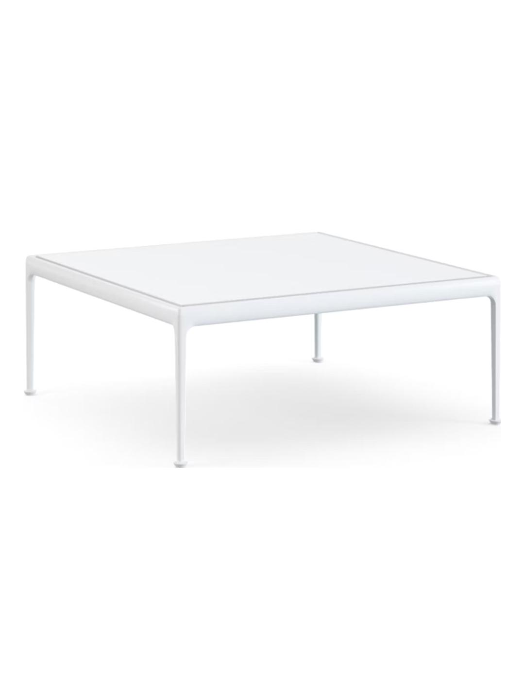 https://objectstorage.ap-seoul-1.oraclecloud.com/n/cnk6gaix2gpw/b/loqoqo-conv/o/knoll/1966-outdoor-coffee-table-white/1966-schultz-tavolino-96x96-bianco-knoll-1.jpg