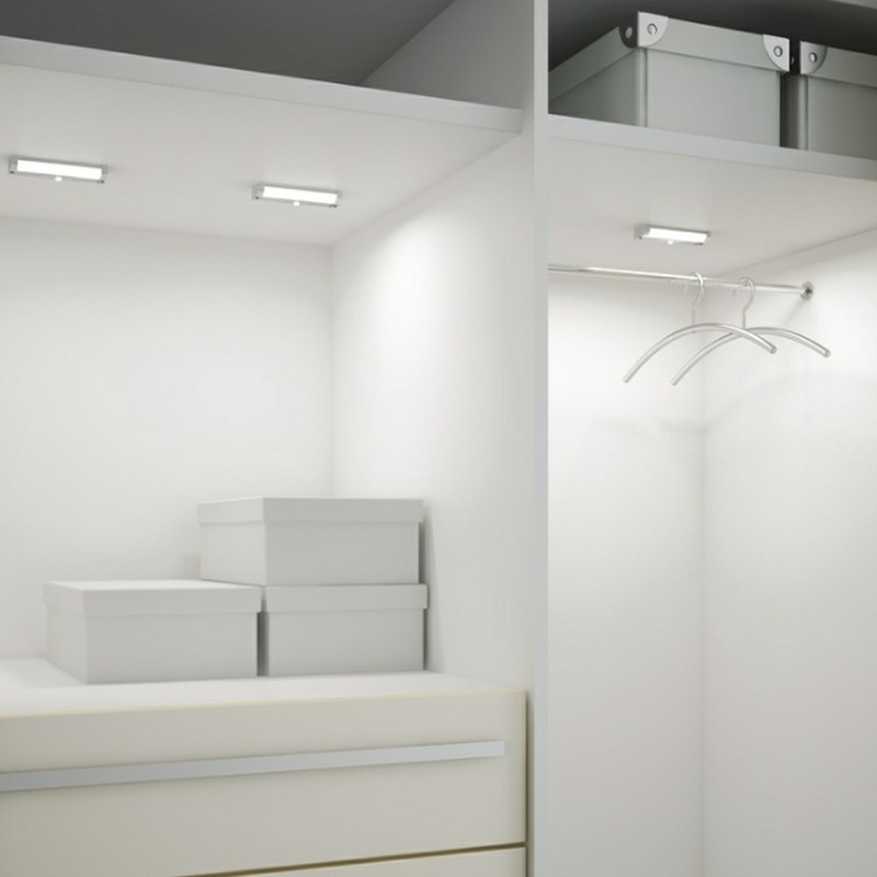 https://objectstorage.ap-seoul-1.oraclecloud.com/n/cnk6gaix2gpw/b/loqoqo-conv/o/lampo-lighting/lampo-wardrobe-profile-led-usb-battery-with-pir-sensor/43005.jpg
