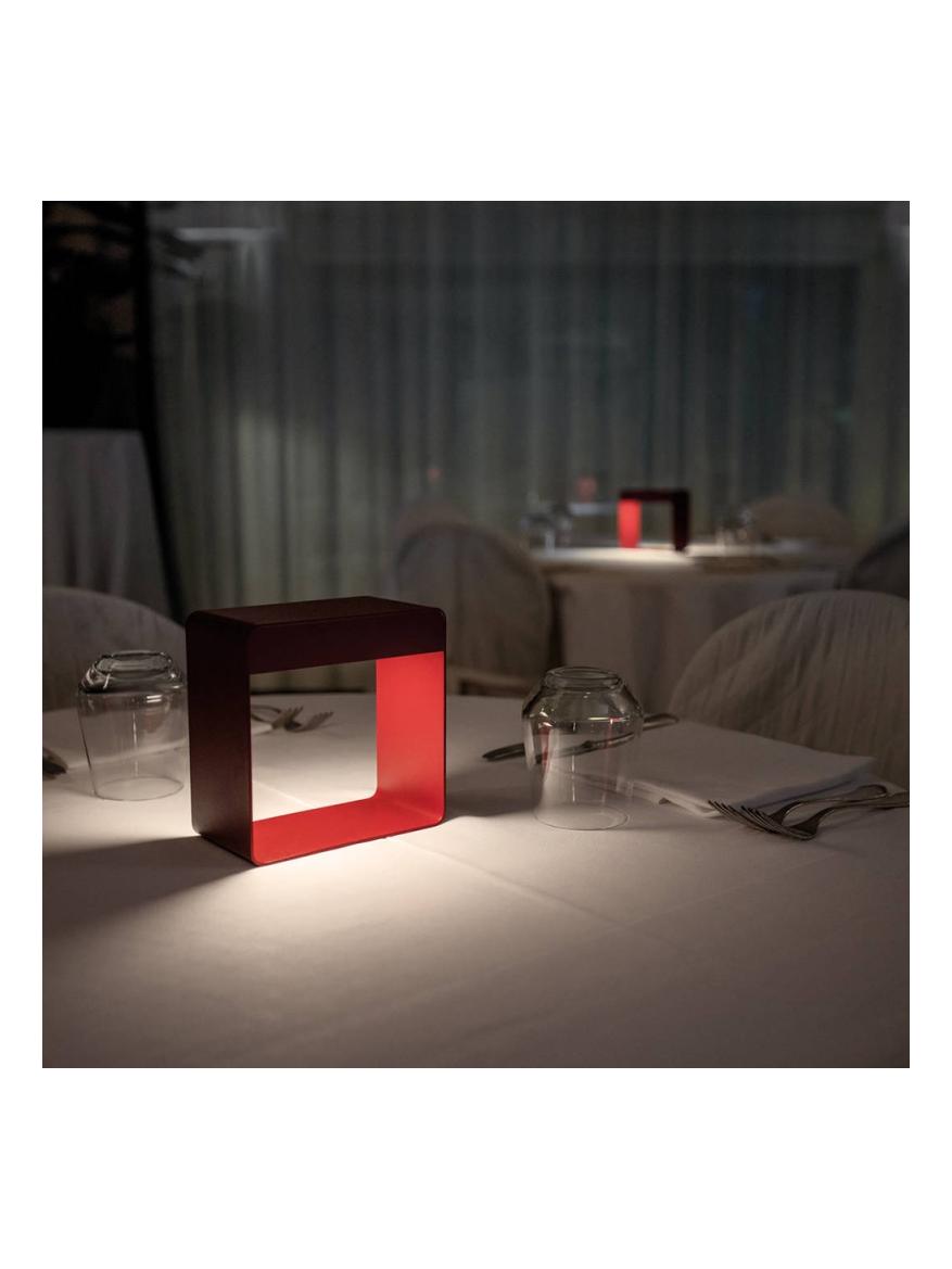 https://objectstorage.ap-seoul-1.oraclecloud.com/n/cnk6gaix2gpw/b/loqoqo-conv/o/linea-light/dama-portable-battery-powered-led-lamp/143451.jpg