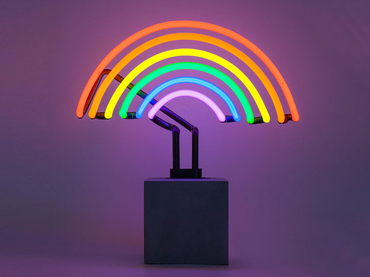 https://objectstorage.ap-seoul-1.oraclecloud.com/n/cnk6gaix2gpw/b/loqoqo-conv/o/locomocean/neon-rainbow-table-lamp/neon-rainbow.jpg