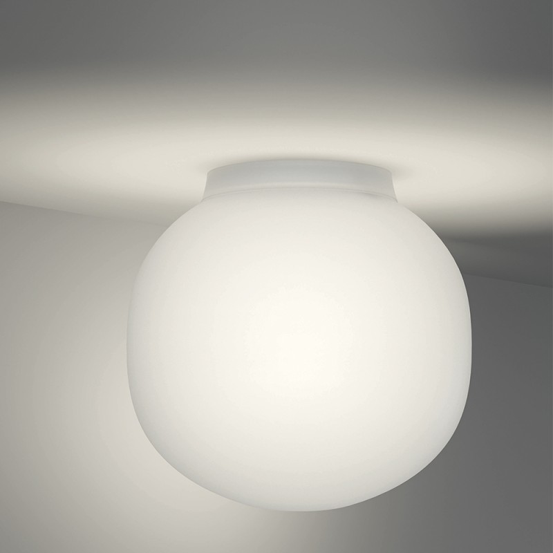 https://objectstorage.ap-seoul-1.oraclecloud.com/n/cnk6gaix2gpw/b/loqoqo-conv/o/lodes/lodes-volum-spherical-glass-ceiling-or-wall-lamp/91371.jpg