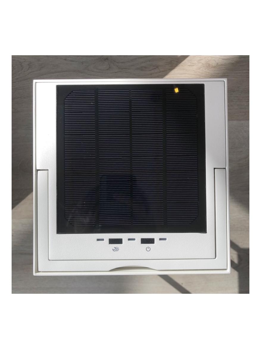 https://objectstorage.ap-seoul-1.oraclecloud.com/n/cnk6gaix2gpw/b/loqoqo-conv/o/logica-illuminazione/logica-diogene-hybrid-l-white-led-solar-battery-wall-lantern/42211.jpg