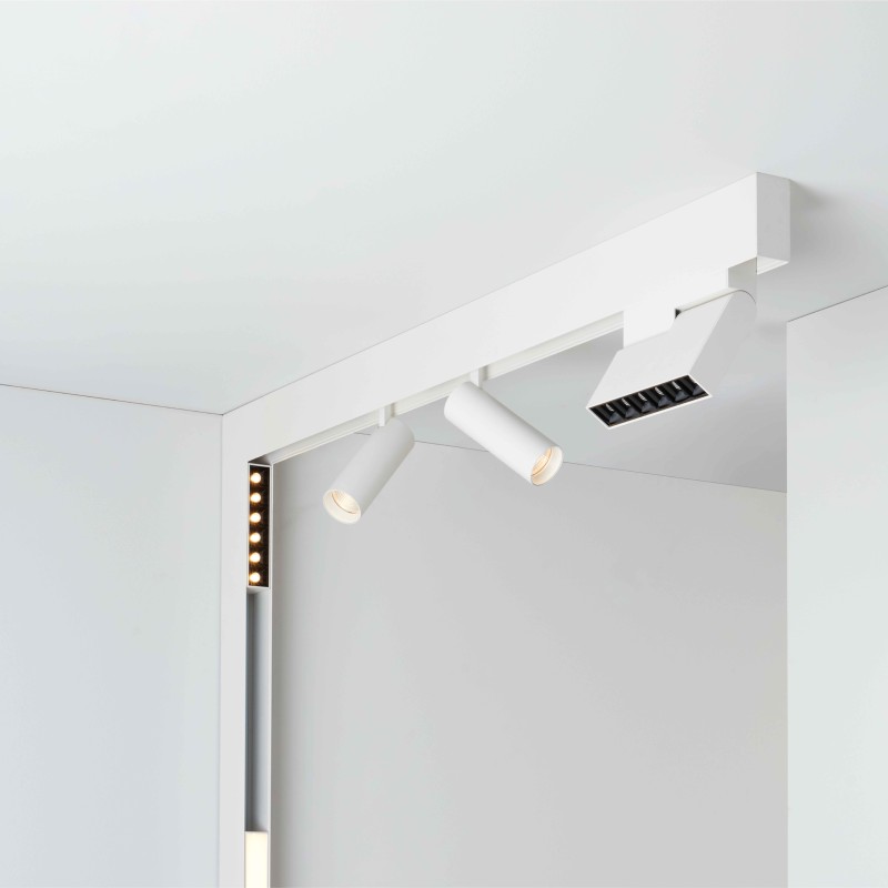 https://objectstorage.ap-seoul-1.oraclecloud.com/n/cnk6gaix2gpw/b/loqoqo-conv/o/logica-illuminazione/logica-system-klik-klak-mini-brackets-for-ceiling/67937.jpg