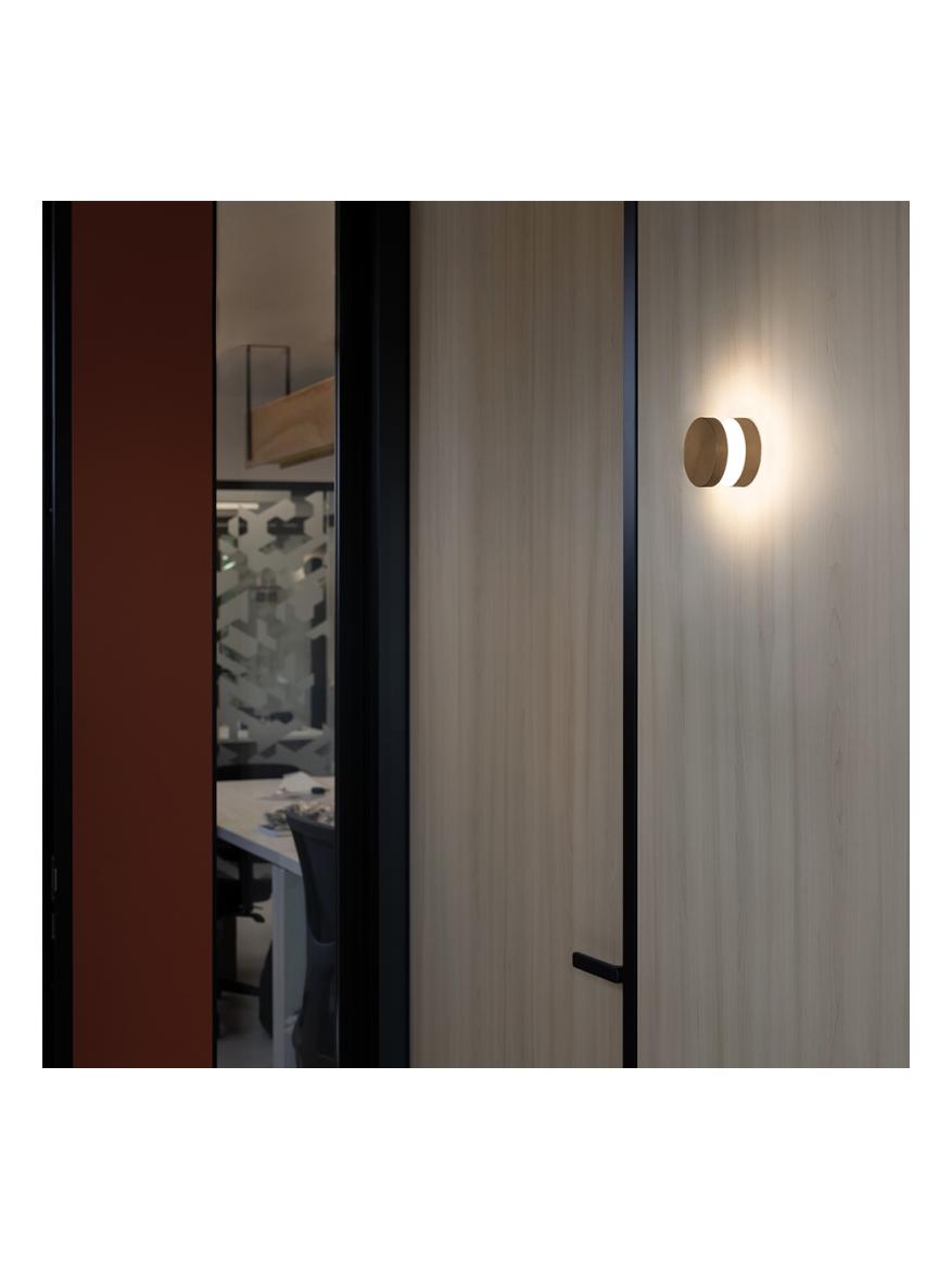https://objectstorage.ap-seoul-1.oraclecloud.com/n/cnk6gaix2gpw/b/loqoqo-conv/o/lombardo/pik-wall-outdoor-led-wall-lamp/141973.jpg