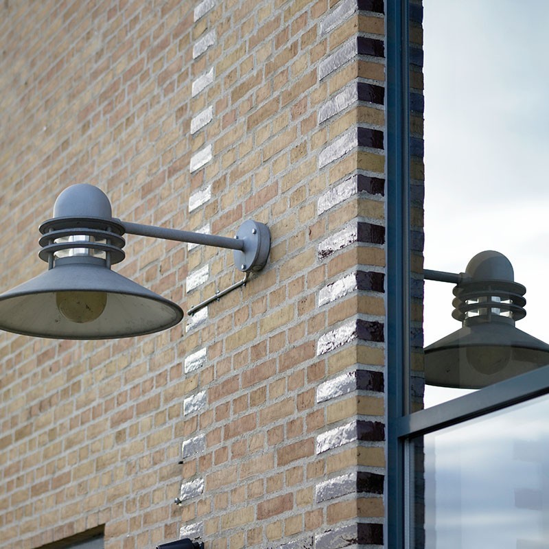 https://objectstorage.ap-seoul-1.oraclecloud.com/n/cnk6gaix2gpw/b/loqoqo-conv/o/louis-poulsen/nyhavn-wall-lamp-applique-for-outdoor/58965.jpg
