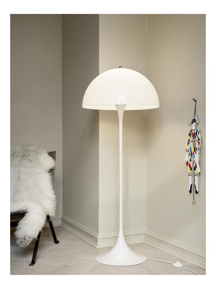 https://objectstorage.ap-seoul-1.oraclecloud.com/n/cnk6gaix2gpw/b/loqoqo-conv/o/louis-poulsen/panthella-floor-lamp/bd398464-a899-41cc-9802-e7ec5ede3b3e.jpg