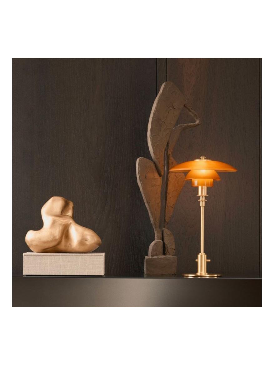 https://objectstorage.ap-seoul-1.oraclecloud.com/n/cnk6gaix2gpw/b/loqoqo-conv/o/louis-poulsen/ph-2-1-limited-edition-table-lamp-in-amber-coloured-glass-2020/25984.jpg