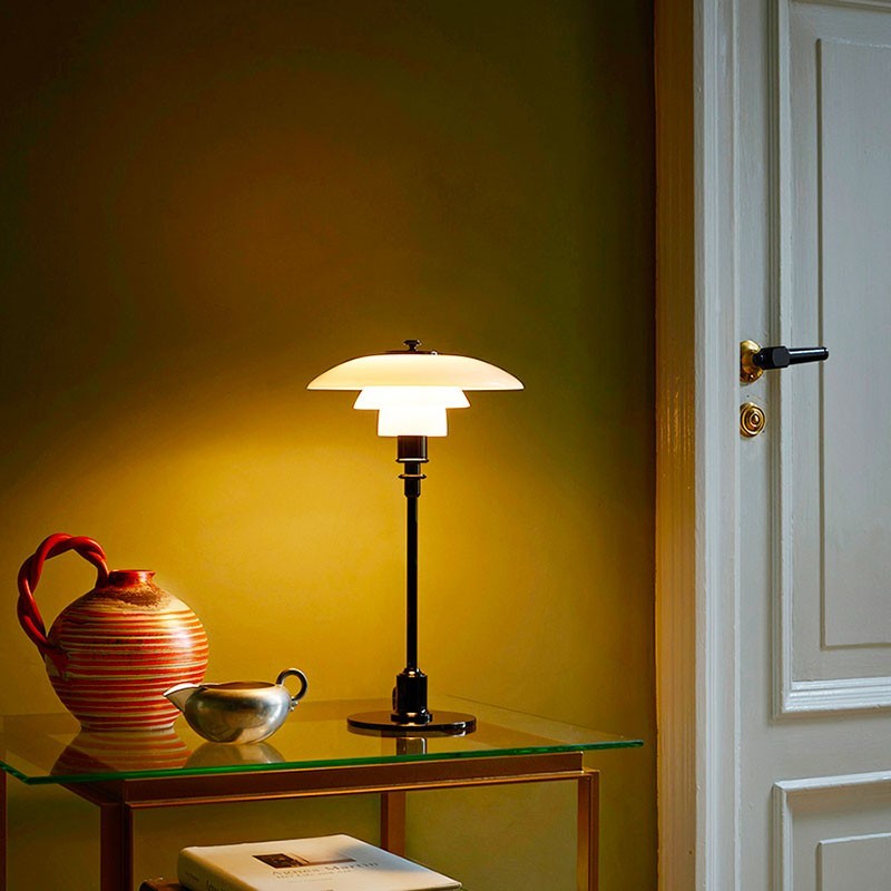 https://objectstorage.ap-seoul-1.oraclecloud.com/n/cnk6gaix2gpw/b/loqoqo-conv/o/louis-poulsen/ph-2-1-table-lamp-white-glass/25964.jpg