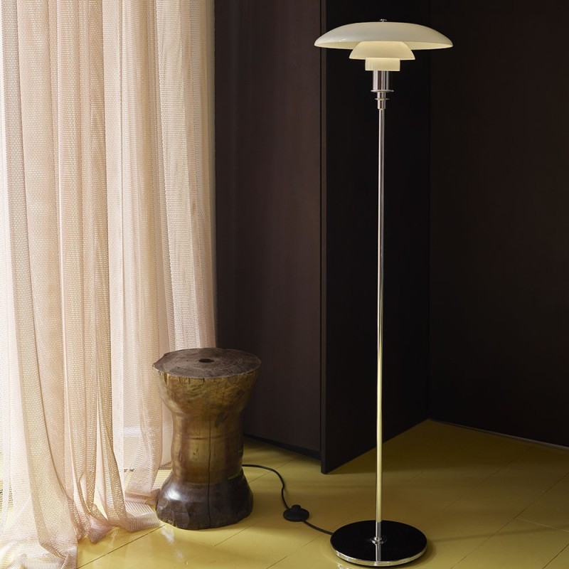 https://objectstorage.ap-seoul-1.oraclecloud.com/n/cnk6gaix2gpw/b/loqoqo-conv/o/louis-poulsen/ph-3-2-floor-lamp-in-opal-glass/53888.jpg