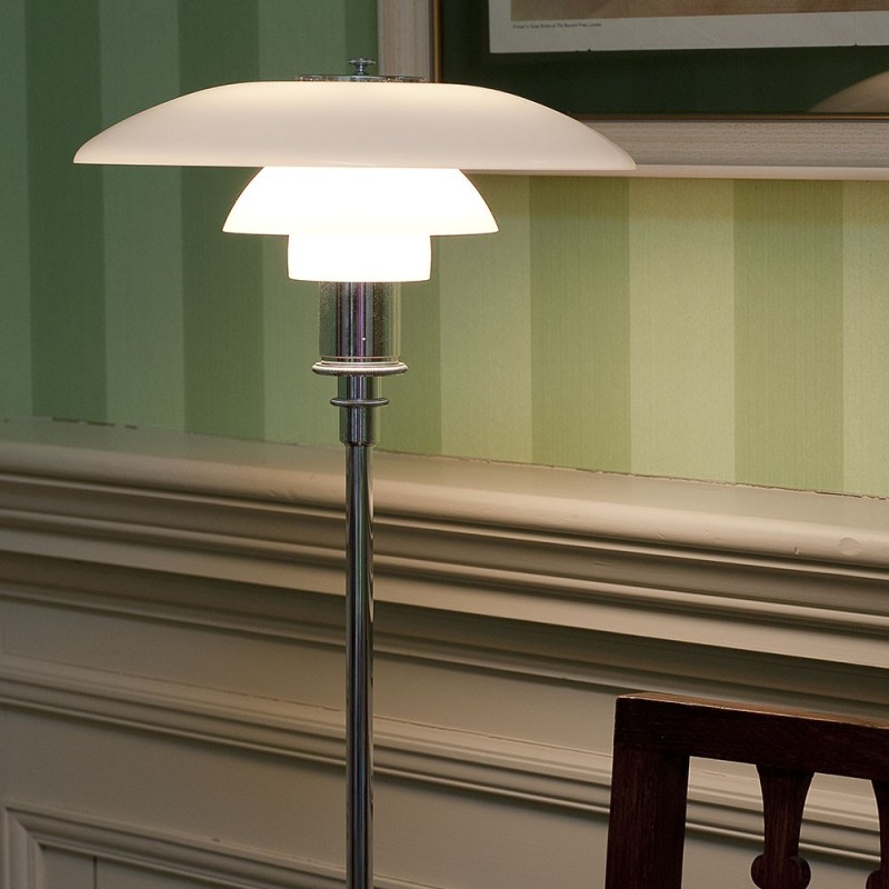 https://objectstorage.ap-seoul-1.oraclecloud.com/n/cnk6gaix2gpw/b/loqoqo-conv/o/louis-poulsen/ph-3-2-floor-lamp-in-opal-glass/53892.jpg