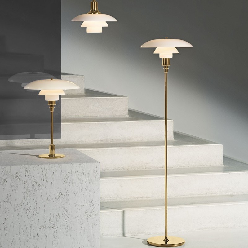 https://objectstorage.ap-seoul-1.oraclecloud.com/n/cnk6gaix2gpw/b/loqoqo-conv/o/louis-poulsen/ph-3-2-floor-lamp-in-opal-glass/53899.jpg