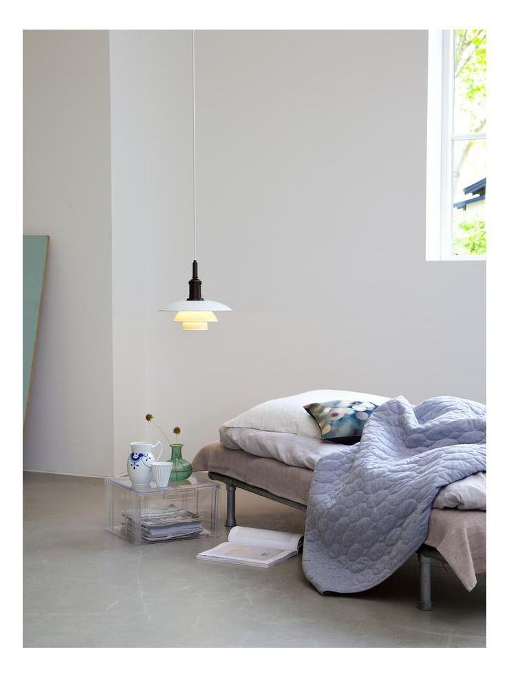 https://objectstorage.ap-seoul-1.oraclecloud.com/n/cnk6gaix2gpw/b/loqoqo-conv/o/louis-poulsen/ph-3-3-pendant-lamp/85ba1201-e67d-48d4-a867-28339c4fc473.jpg
