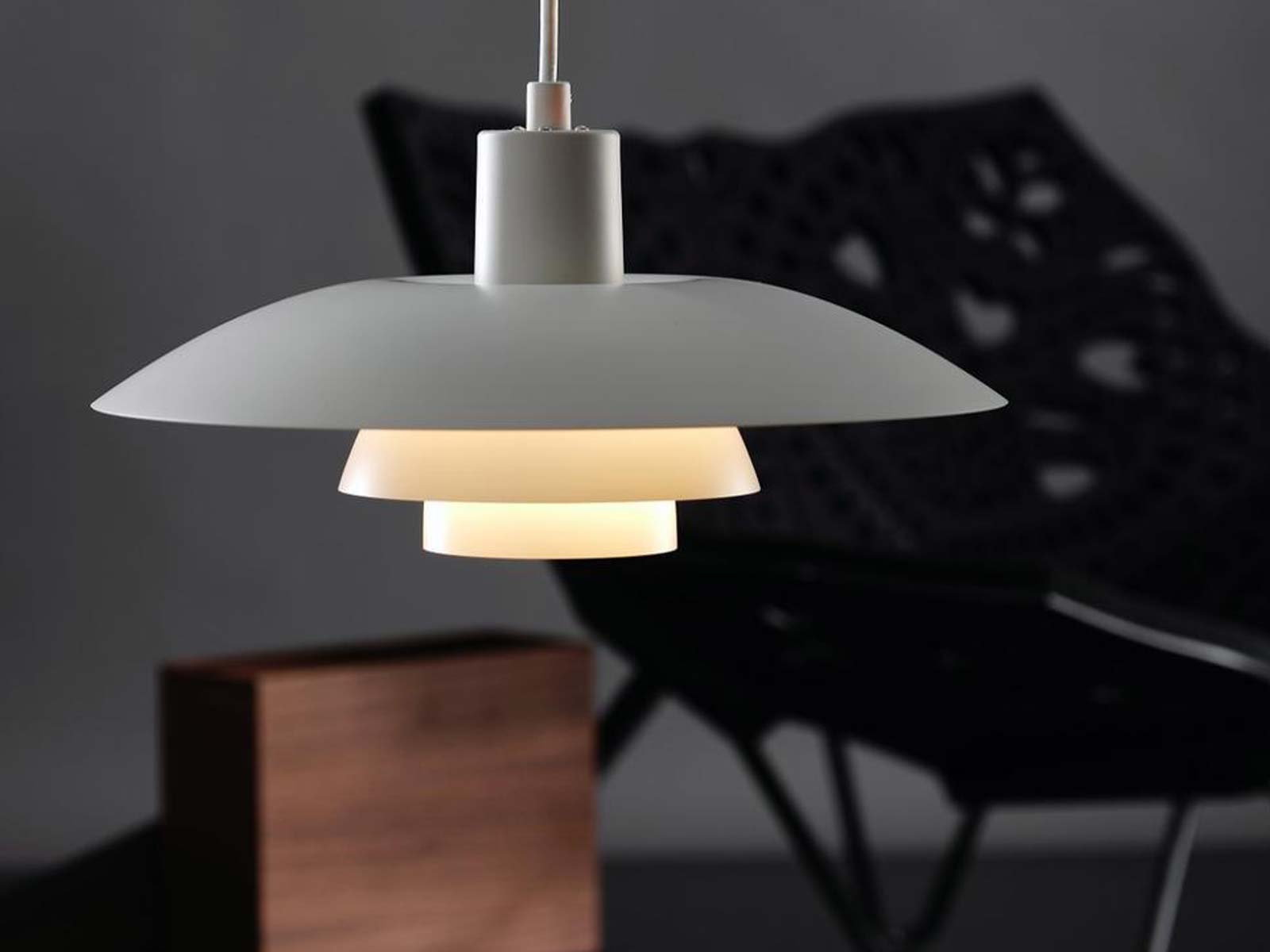 https://objectstorage.ap-seoul-1.oraclecloud.com/n/cnk6gaix2gpw/b/loqoqo-conv/o/louis-poulsen/ph-4-3-suspension-lamp/ph_4_3_2.jpg