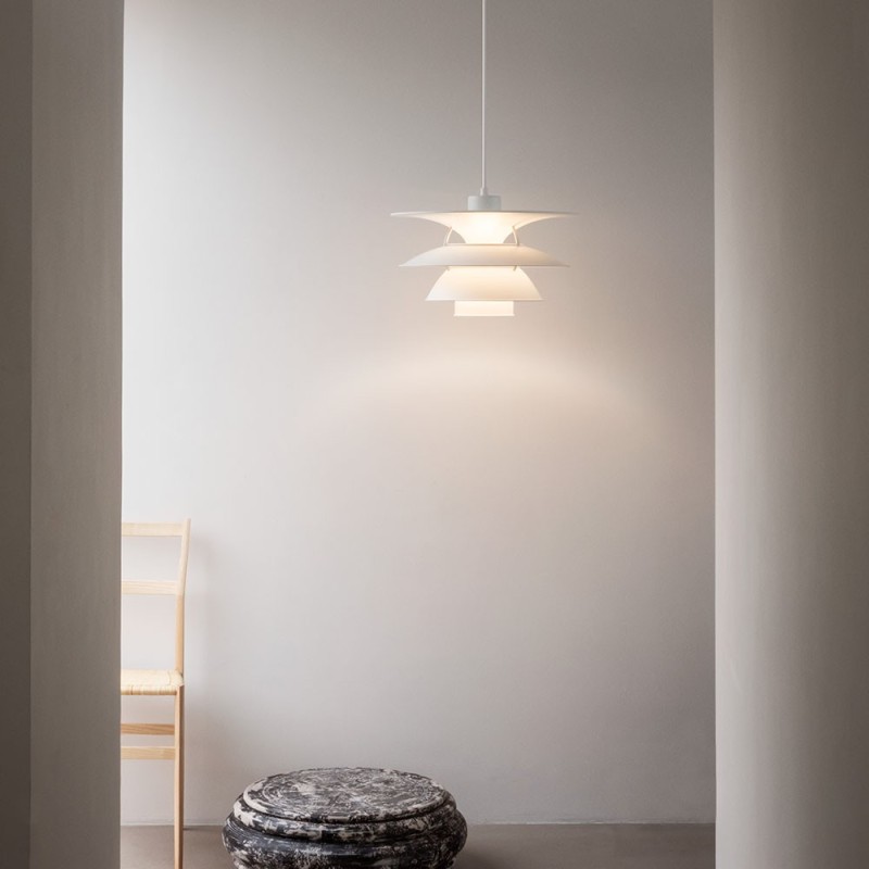https://objectstorage.ap-seoul-1.oraclecloud.com/n/cnk6gaix2gpw/b/loqoqo-conv/o/louis-poulsen/ph-5-4-white-suspension-lamp/53917.jpg