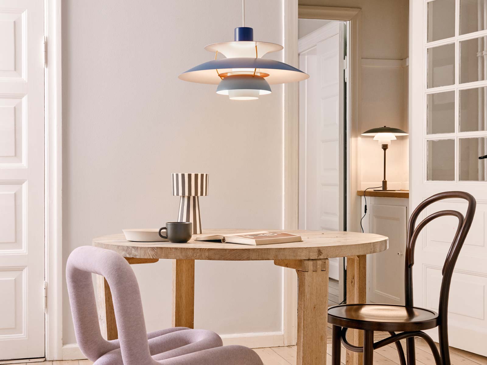 https://objectstorage.ap-seoul-1.oraclecloud.com/n/cnk6gaix2gpw/b/loqoqo-conv/o/louis-poulsen/ph-5-suspension-lamp/louis_poulsen1a.jpg