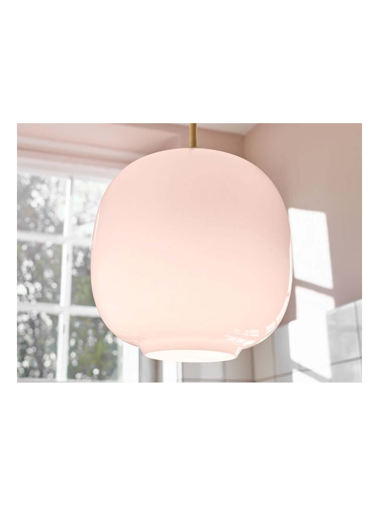 https://objectstorage.ap-seoul-1.oraclecloud.com/n/cnk6gaix2gpw/b/loqoqo-conv/o/louis-poulsen/vl-45-radiohus-pale-rose-suspension-lamp/vl-45-pale-rose-louis-polsen-3.jpg