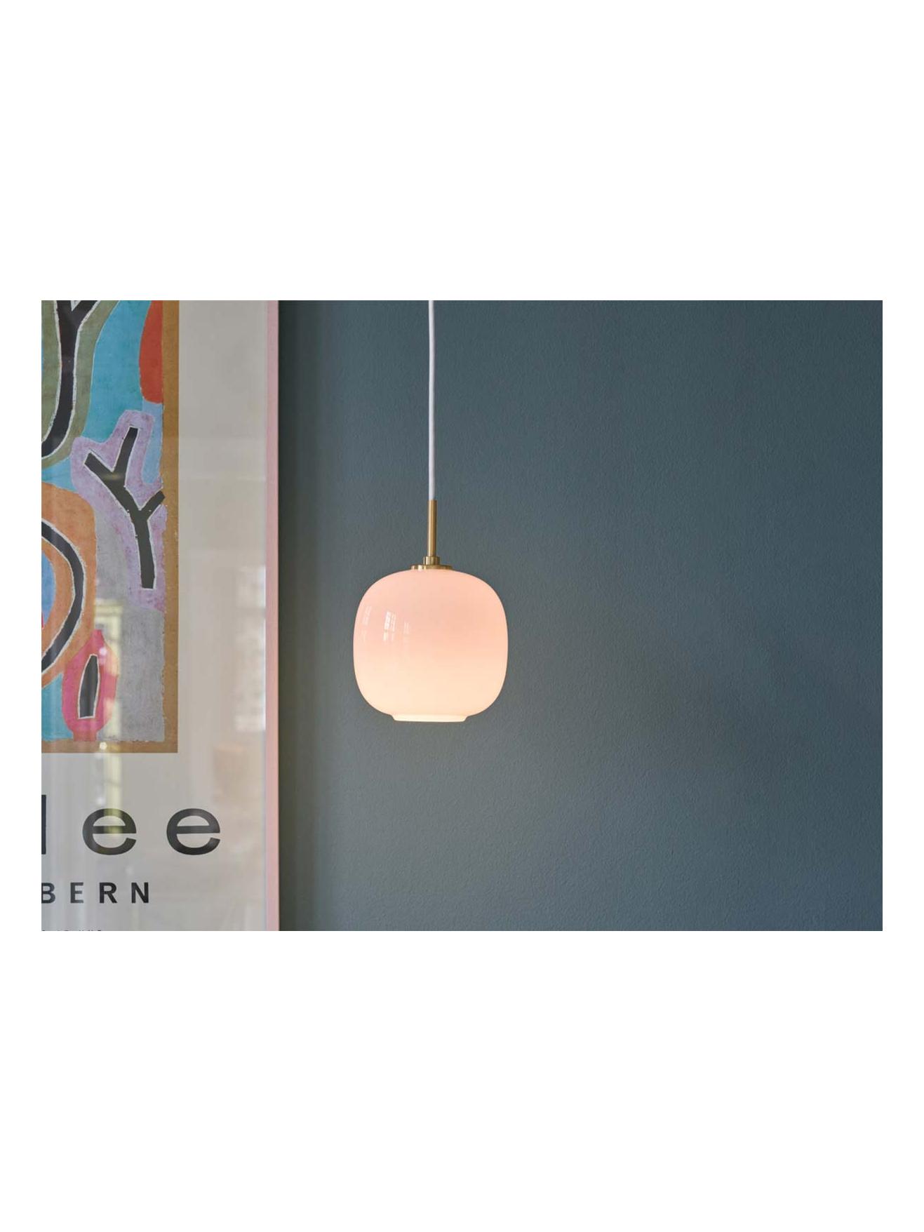 https://objectstorage.ap-seoul-1.oraclecloud.com/n/cnk6gaix2gpw/b/loqoqo-conv/o/louis-poulsen/vl-45-radiohus-pale-rose-suspension-lamp/vl-45-pale-rose-louis-polsen-5.jpg