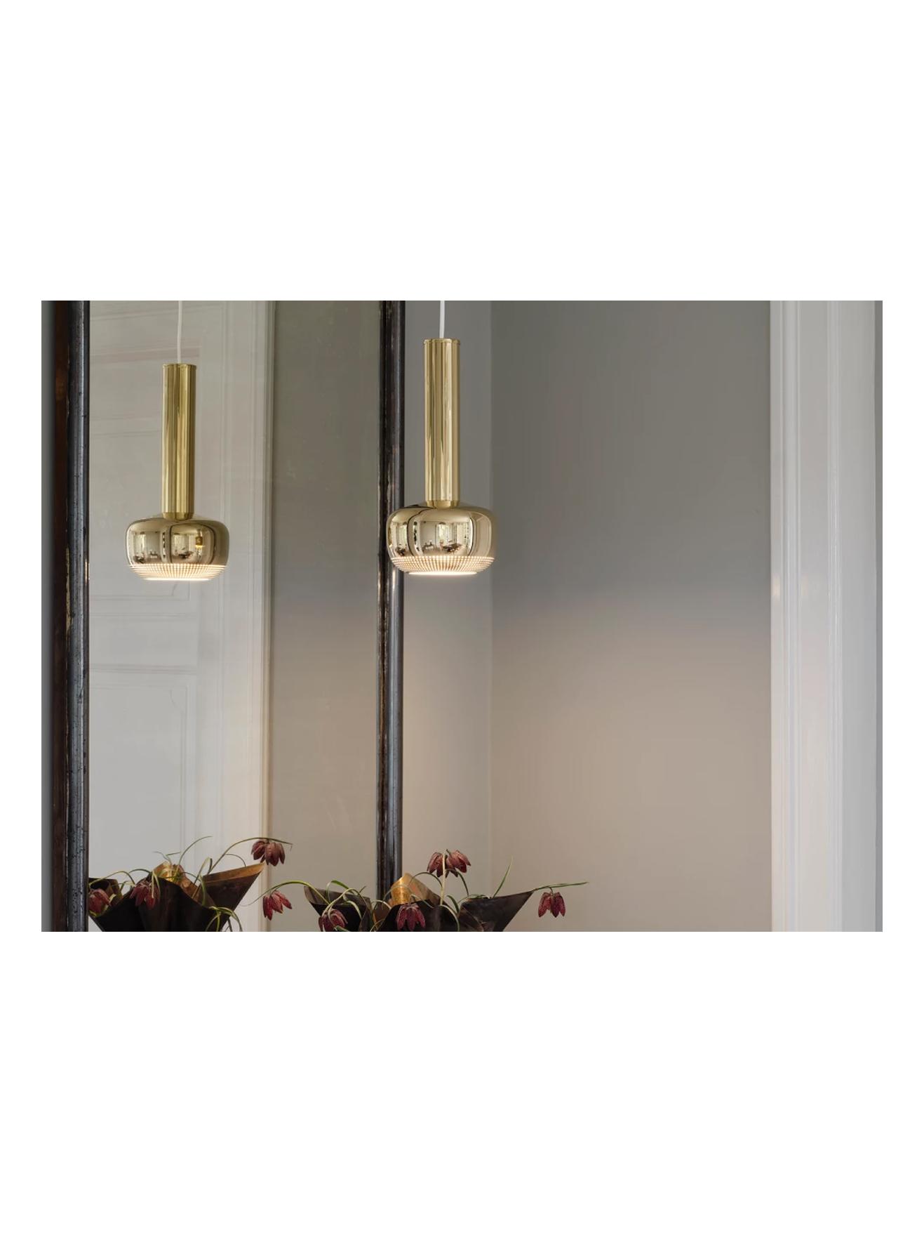https://objectstorage.ap-seoul-1.oraclecloud.com/n/cnk6gaix2gpw/b/loqoqo-conv/o/louis-poulsen/vl-56-suspension-lamp/vl56-louis-poulsen-4.jpg