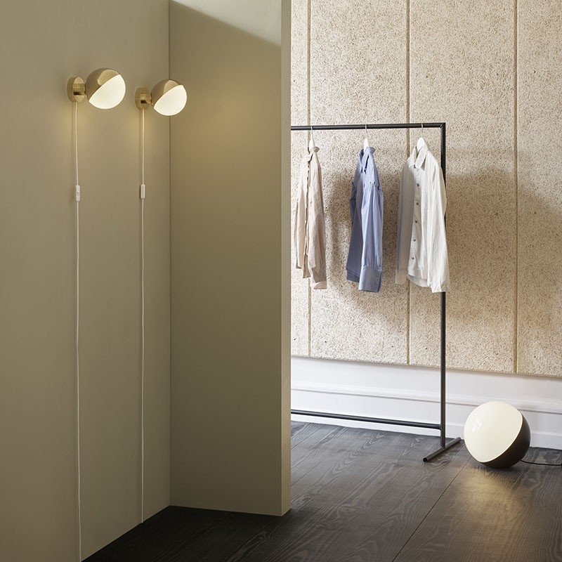 https://objectstorage.ap-seoul-1.oraclecloud.com/n/cnk6gaix2gpw/b/loqoqo-conv/o/louis-poulsen/vl-studio-dimmable-table-floor-sphere-lamp/57982.jpg