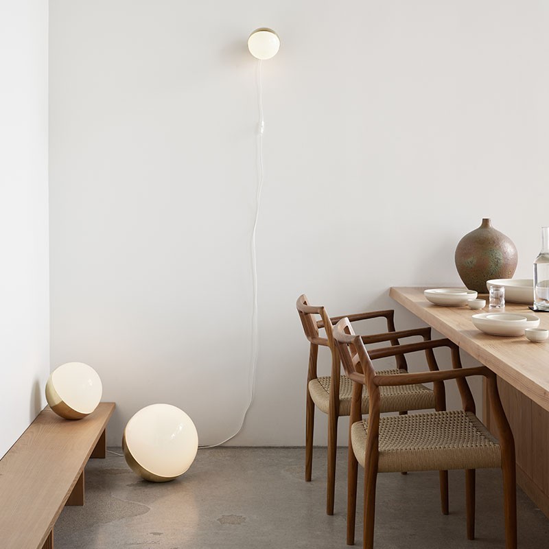 https://objectstorage.ap-seoul-1.oraclecloud.com/n/cnk6gaix2gpw/b/loqoqo-conv/o/louis-poulsen/vl-studio-dimmable-table-floor-sphere-lamp/57993.jpg