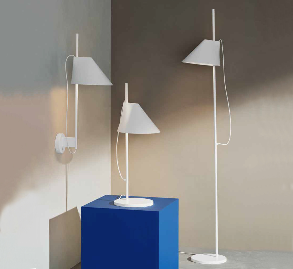 https://objectstorage.ap-seoul-1.oraclecloud.com/n/cnk6gaix2gpw/b/loqoqo-conv/o/louis-poulsen/yuh-floor-lamp-us-110-v/yuh_collection_louis_poulsen_2_1_1.jpg