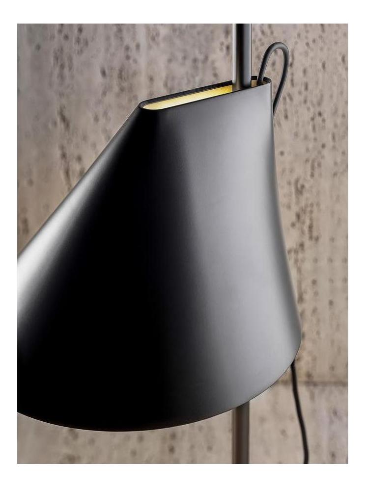 https://objectstorage.ap-seoul-1.oraclecloud.com/n/cnk6gaix2gpw/b/loqoqo-conv/o/louis-poulsen/yuh-table-lamp/8aa8ada0-fa8f-4a06-8ff9-7e0009823960.jpg