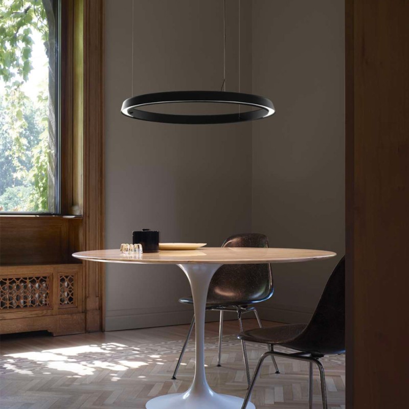 https://objectstorage.ap-seoul-1.oraclecloud.com/n/cnk6gaix2gpw/b/loqoqo-conv/o/luceplan/compendium-circle-led-suspension-lamp/110610.jpg