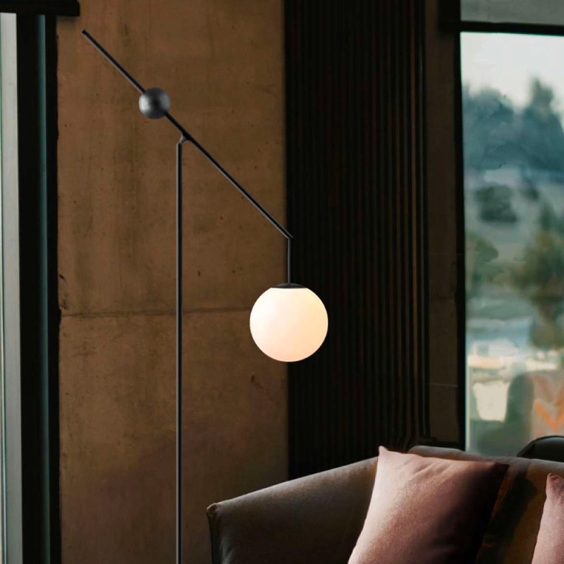 https://objectstorage.ap-seoul-1.oraclecloud.com/n/cnk6gaix2gpw/b/loqoqo-conv/o/luceplan/malamata-black-floor-lamp/123633.jpg