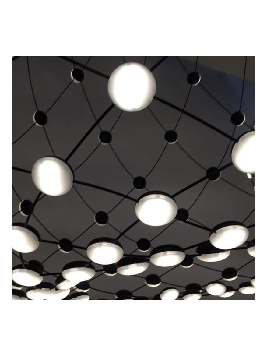 https://objectstorage.ap-seoul-1.oraclecloud.com/n/cnk6gaix2gpw/b/loqoqo-conv/o/luceplan/mesh-d-100-wireless-led-suspension-lamp-managed-with-app/64353.jpg