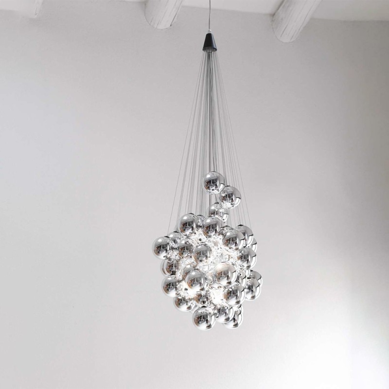 https://objectstorage.ap-seoul-1.oraclecloud.com/n/cnk6gaix2gpw/b/loqoqo-conv/o/luceplan/stochastic-72-spheres-modular-suspension-lamp-white/84805.jpg