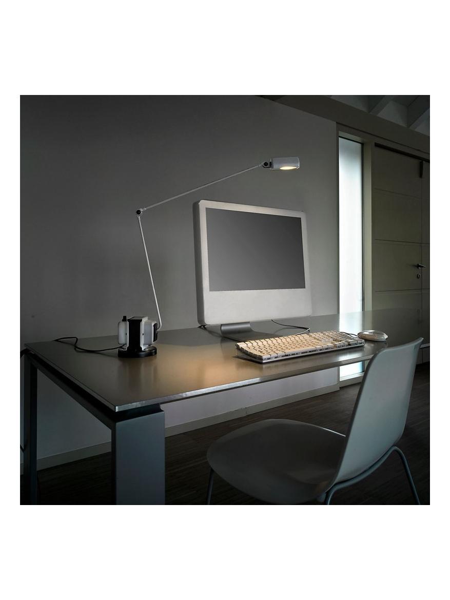 https://objectstorage.ap-seoul-1.oraclecloud.com/n/cnk6gaix2gpw/b/loqoqo-conv/o/lumina/daphine-classic-table-lamp/167184.jpg