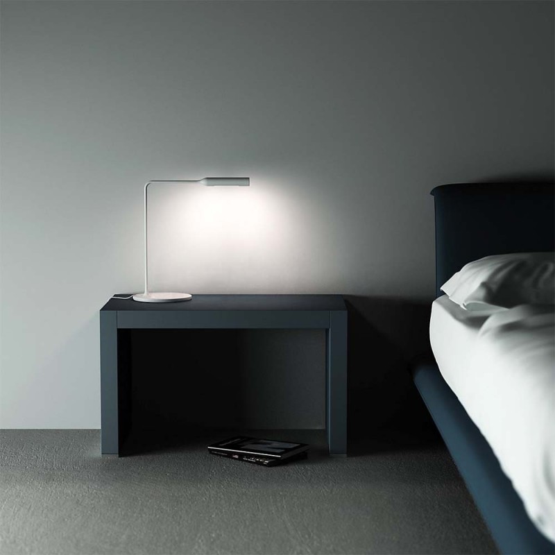 https://objectstorage.ap-seoul-1.oraclecloud.com/n/cnk6gaix2gpw/b/loqoqo-conv/o/lumina/flo-bedside-led-lamp-dimmable-adjustable/52071.jpg
