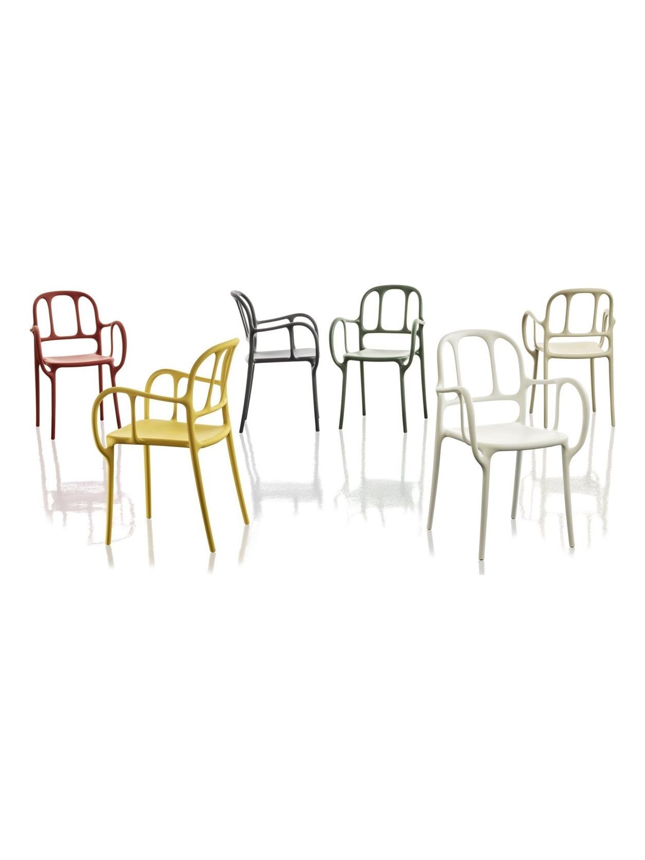 Milà Stackable Chair