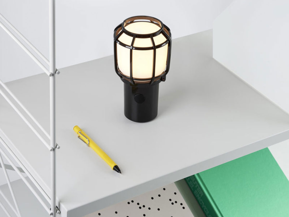 https://objectstorage.ap-seoul-1.oraclecloud.com/n/cnk6gaix2gpw/b/loqoqo-conv/o/marset/chispa-table-lamp-portable/chispa-table-marset.jpg