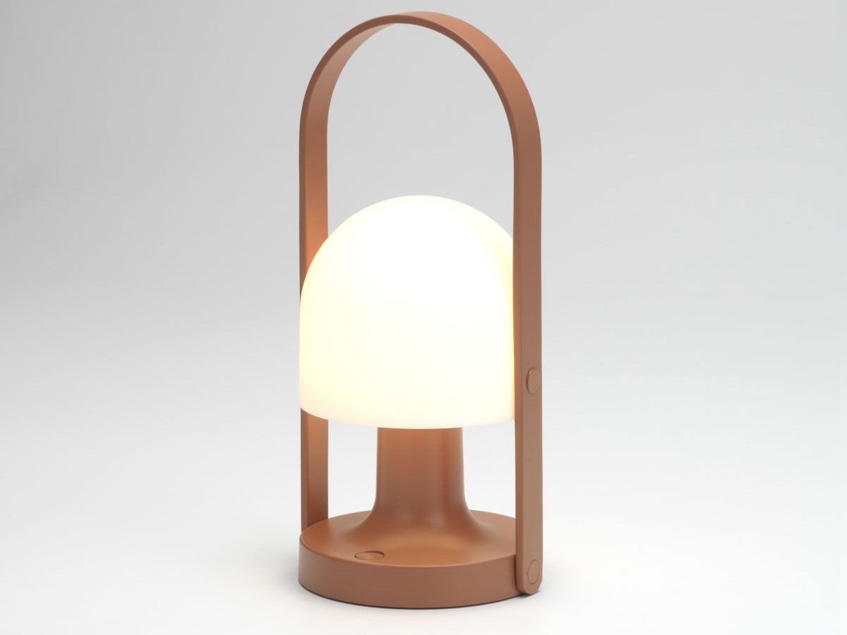 FollowMe Table Lamp Portable