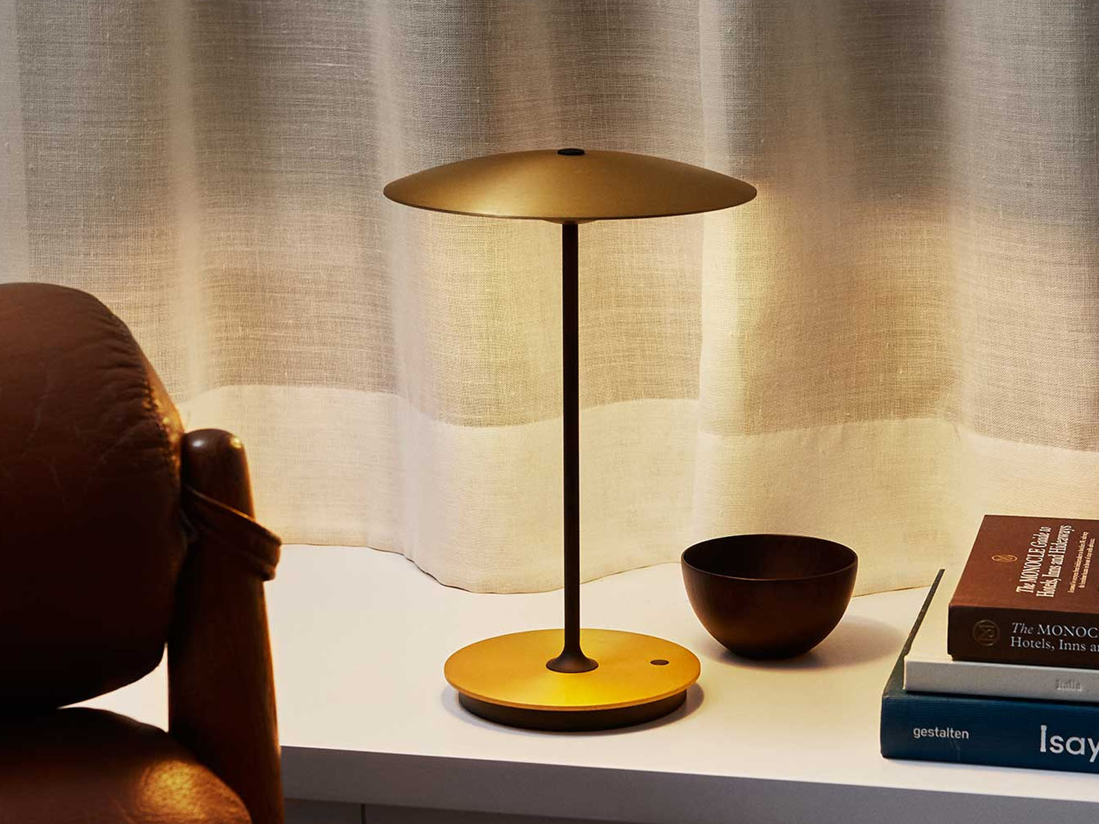 https://objectstorage.ap-seoul-1.oraclecloud.com/n/cnk6gaix2gpw/b/loqoqo-conv/o/marset/ginger-20-m-table-lamp/ginger_20m_table__0004_livello_3.jpg