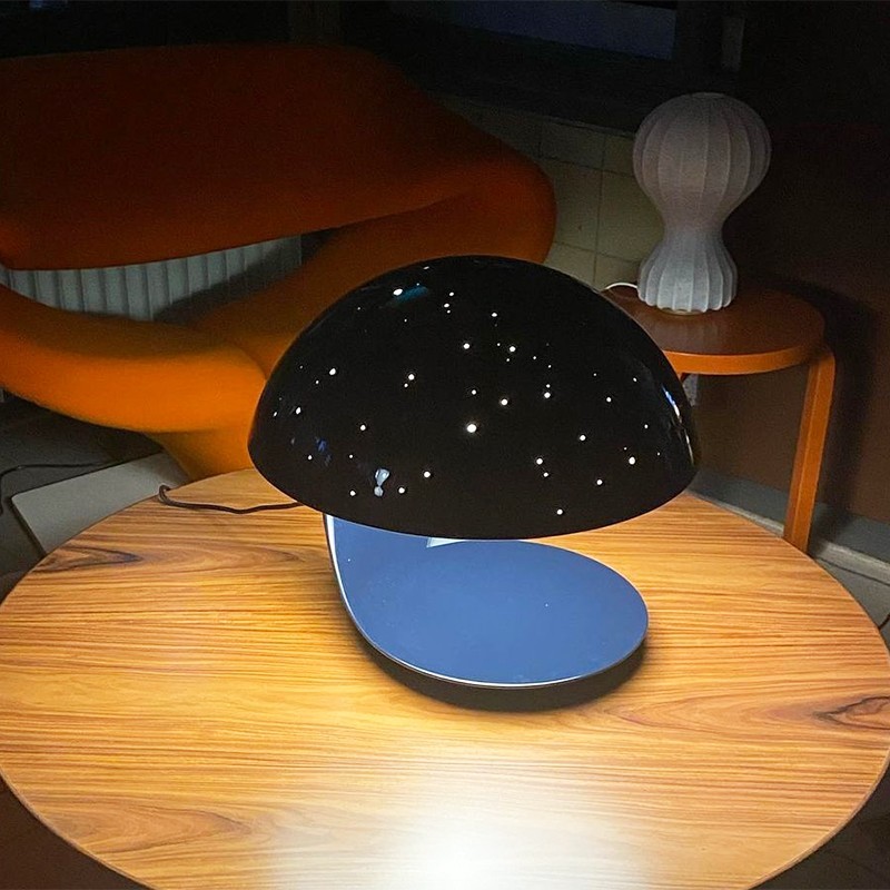 https://objectstorage.ap-seoul-1.oraclecloud.com/n/cnk6gaix2gpw/b/loqoqo-conv/o/martinelli-luce/cobra-scorpius-50-th-anniversary-led-table-lamp/56070.jpg