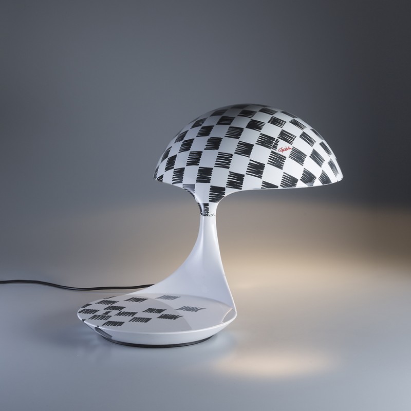 https://objectstorage.ap-seoul-1.oraclecloud.com/n/cnk6gaix2gpw/b/loqoqo-conv/o/martinelli-luce/cobra-table-lamp-texture-emiliana-martinelli/88684.jpg