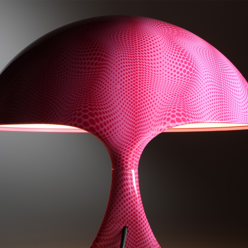 https://objectstorage.ap-seoul-1.oraclecloud.com/n/cnk6gaix2gpw/b/loqoqo-conv/o/martinelli-luce/cobra-table-lamp-texture-karim-rashid/88937.jpg