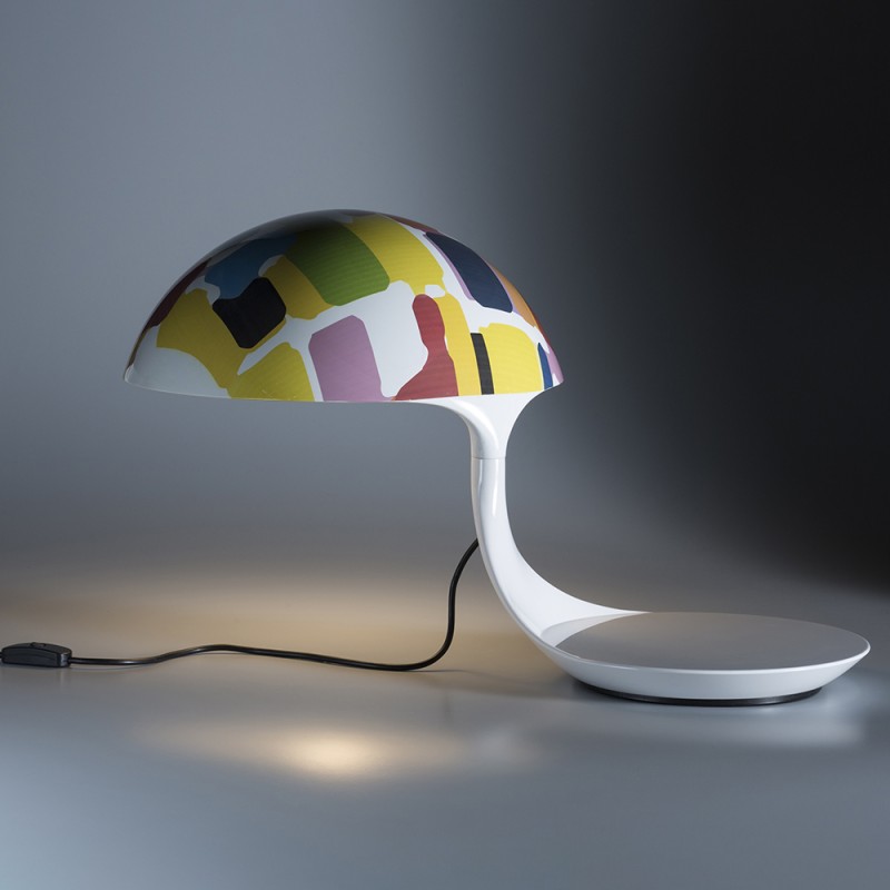 https://objectstorage.ap-seoul-1.oraclecloud.com/n/cnk6gaix2gpw/b/loqoqo-conv/o/martinelli-luce/cobra-table-lamp-texture-michel-boucquillon/81792.jpg