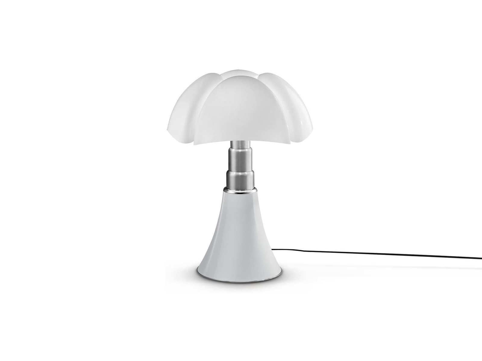 https://objectstorage.ap-seoul-1.oraclecloud.com/n/cnk6gaix2gpw/b/loqoqo-conv/o/martinelli-luce/pipistrello-medium-table-lamp/pipistrello_classic_white_1_1.jpg