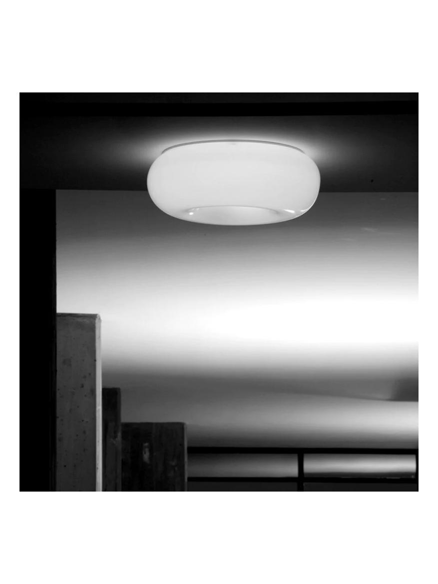 https://objectstorage.ap-seoul-1.oraclecloud.com/n/cnk6gaix2gpw/b/loqoqo-conv/o/martinelli-luce/pouff-led-ceiling-lamp/141001.jpg