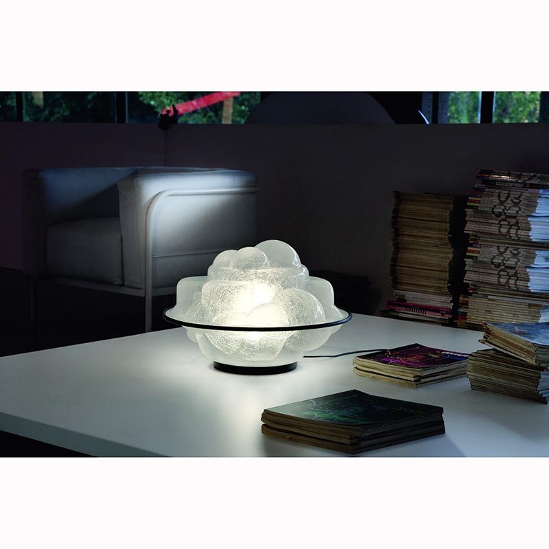 https://objectstorage.ap-seoul-1.oraclecloud.com/n/cnk6gaix2gpw/b/loqoqo-conv/o/martinelli-luce/profiterolle-e-27-table-lamp/11153.jpg