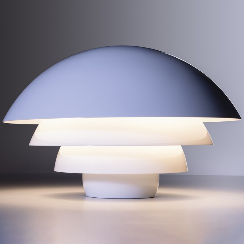 https://objectstorage.ap-seoul-1.oraclecloud.com/n/cnk6gaix2gpw/b/loqoqo-conv/o/martinelli-luce/visiere-signed-edition-table-lamp/87842.jpg