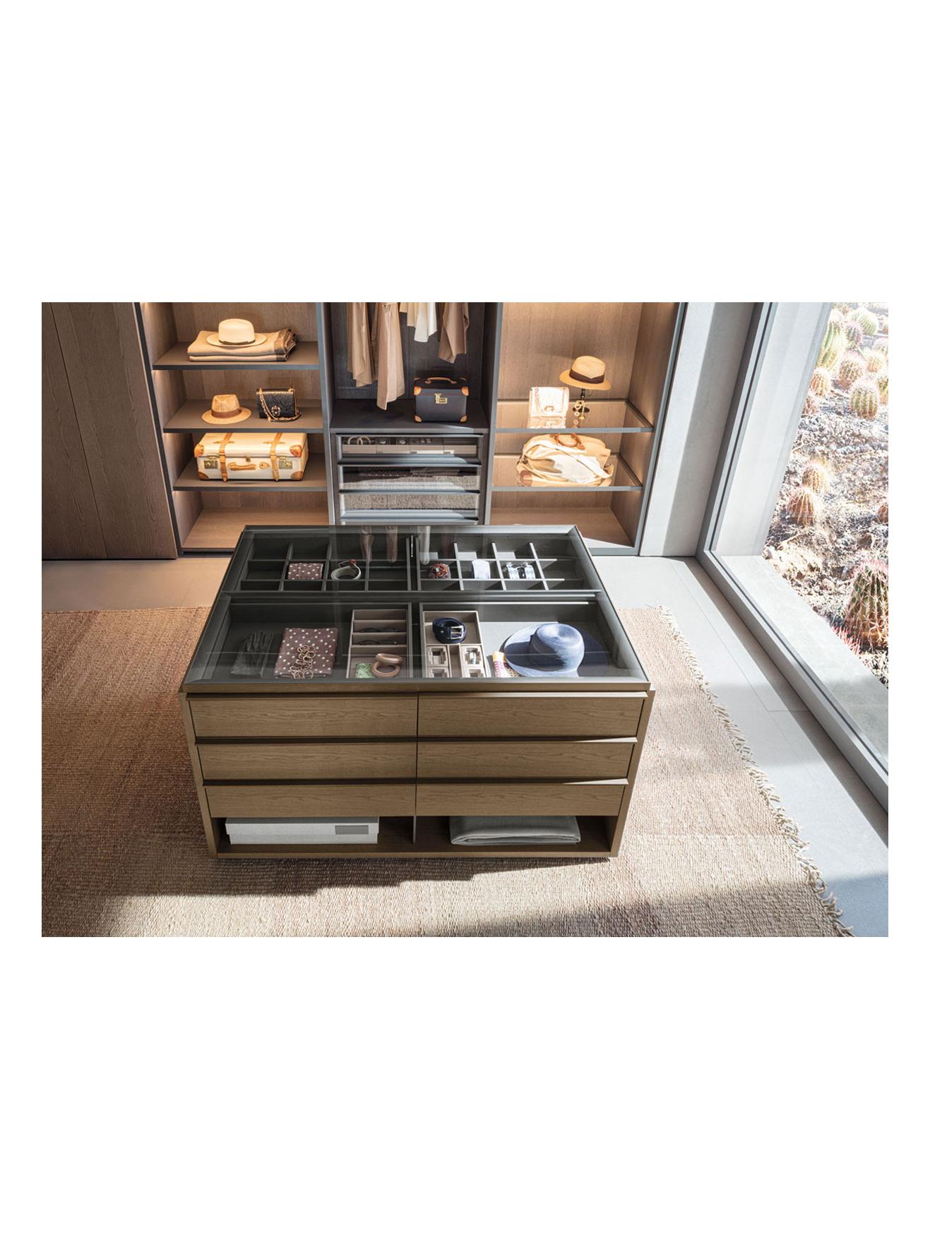 Gliss Master Island Chest of Drawers - Light Chestnut/Bronze