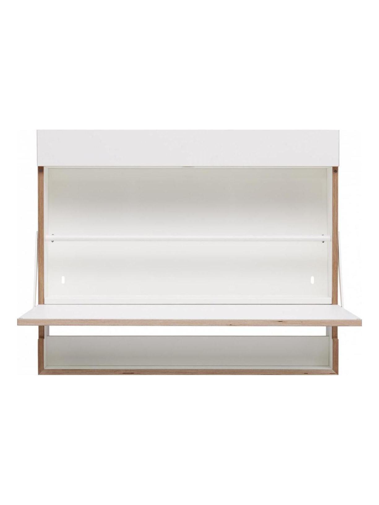 Workout wall secretary