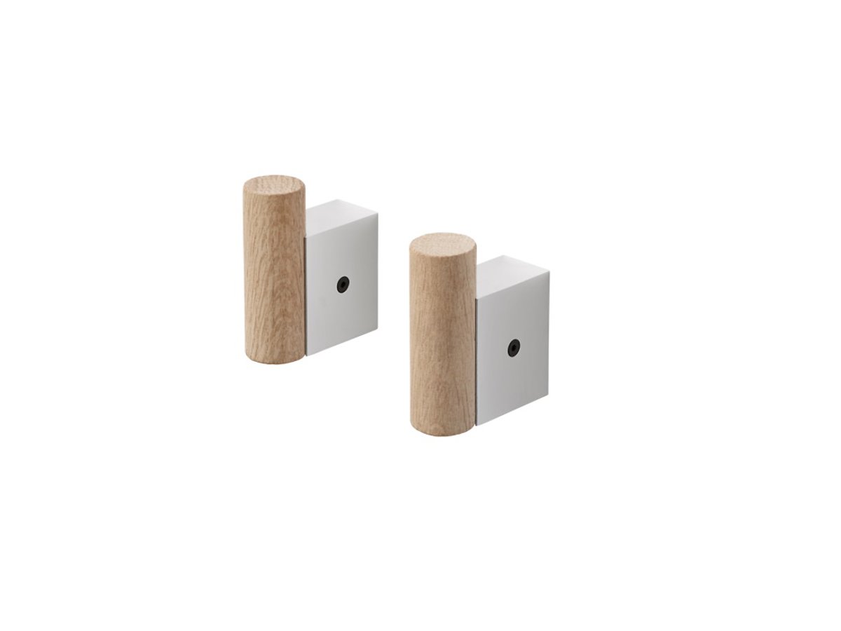 https://objectstorage.ap-seoul-1.oraclecloud.com/n/cnk6gaix2gpw/b/loqoqo-conv/o/muuto/attach-coat-hook/ATTACHCOATHOOKalluminiumMuuto.jpg