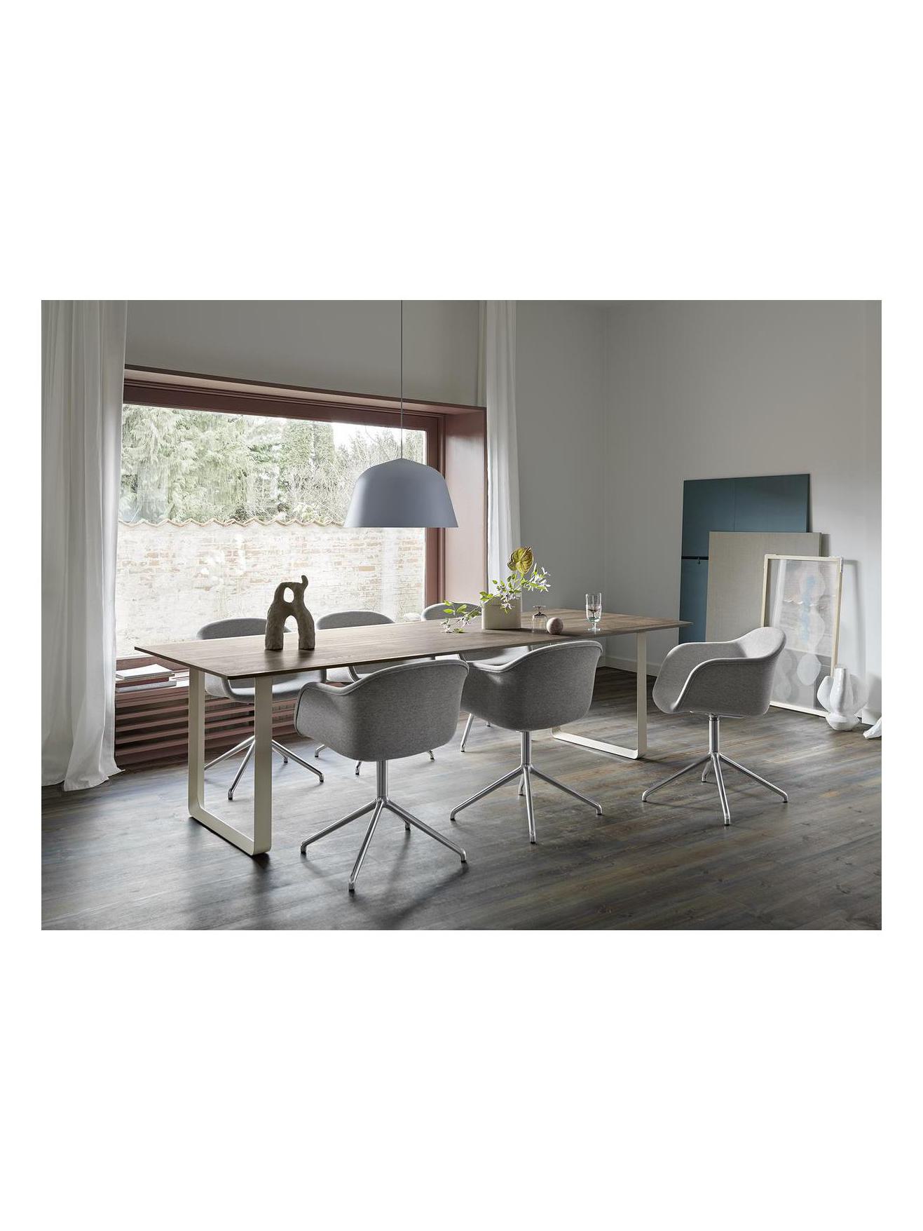 https://objectstorage.ap-seoul-1.oraclecloud.com/n/cnk6gaix2gpw/b/loqoqo-conv/o/muuto/fiber-armchair-swivel/7197e786-992f-42ad-b349-f6b7660f3428.jpg
