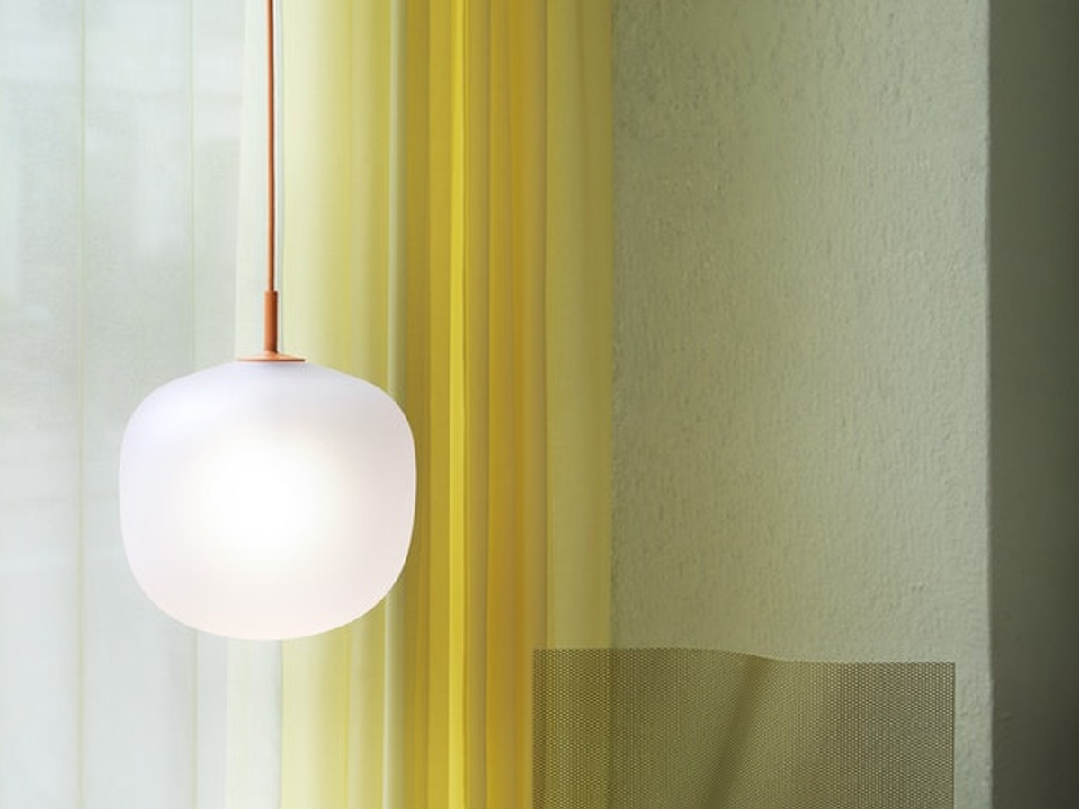 https://objectstorage.ap-seoul-1.oraclecloud.com/n/cnk6gaix2gpw/b/loqoqo-conv/o/muuto/rime-12-suspension-lamp/dettsglio_rime_orange_2.jpg